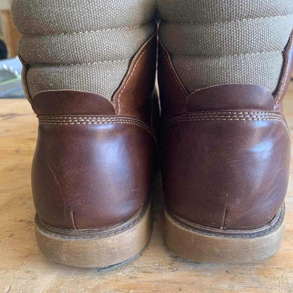 Leather Boots with Rich Brown Color - Picture 3 of 6